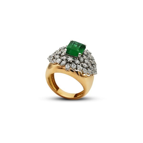 Ladies Gold Ring