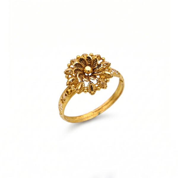 Gold Ladies Ring