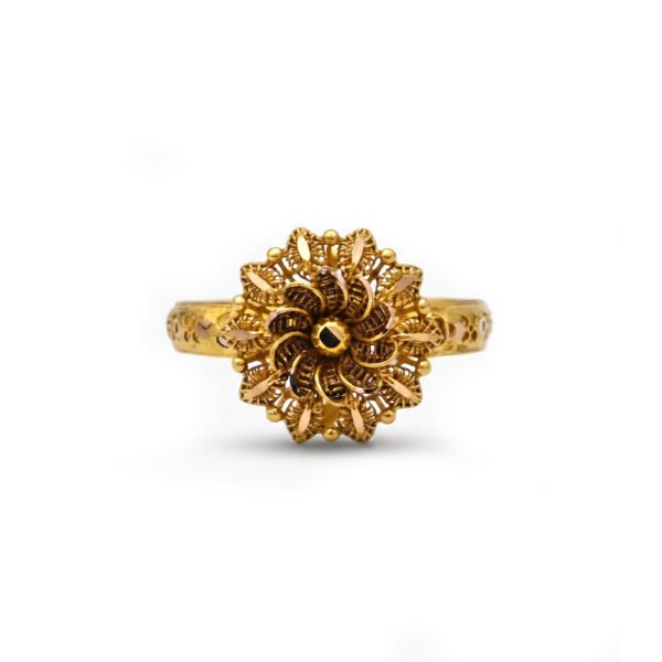 Gold Ladies Ring