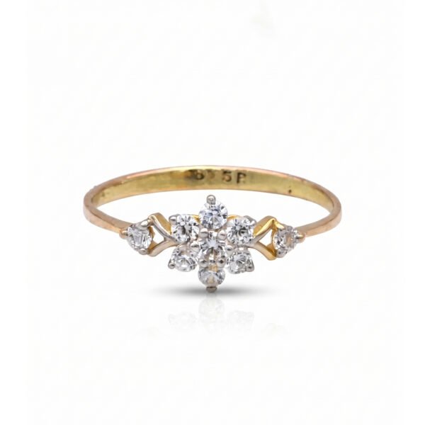 Ladies Gold Ring
