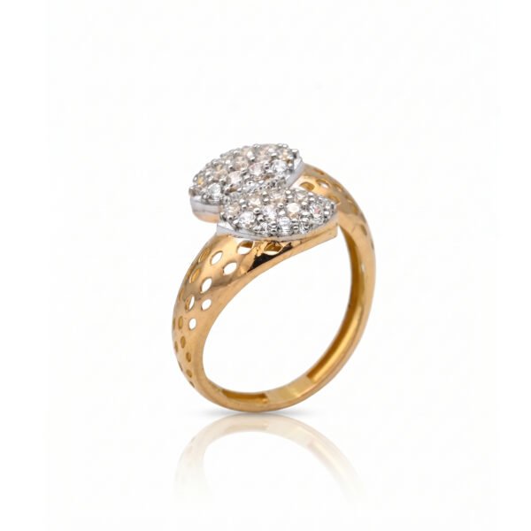 Ladies Gold Ring